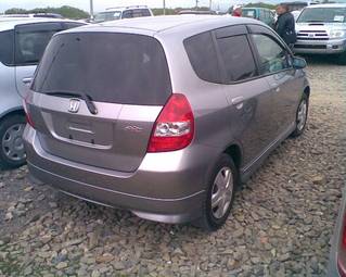 2004 Honda Fit Photos