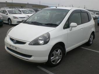 2004 Honda Fit Pictures