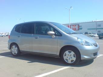 2004 Honda Fit Photos