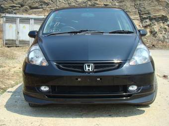 2004 Honda Fit Photos