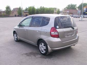 2004 Honda Fit Pictures