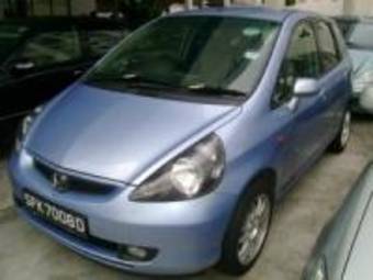 2004 Honda Fit Photos