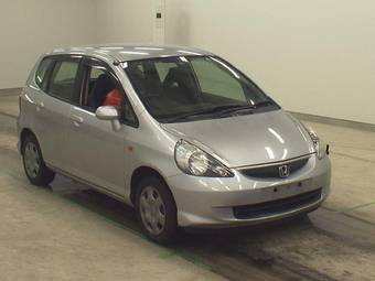 2004 Honda Fit Pictures