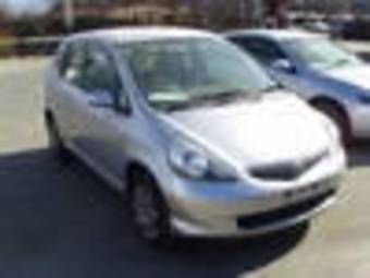 2004 Honda Fit Pictures