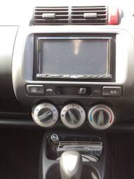 2004 Honda Fit Images