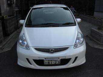 2004 Honda Fit Photos