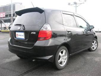 2004 Honda Fit Photos