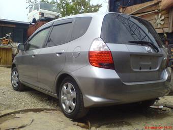 2004 Honda Fit Photos