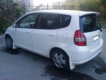 2004 Honda Fit Photos