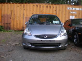 2004 Honda Fit Pictures