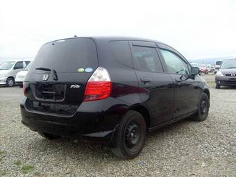 2004 Honda Fit Pictures