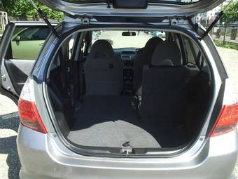 2004 Honda Fit Pictures