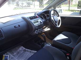 2004 Honda Fit Photos