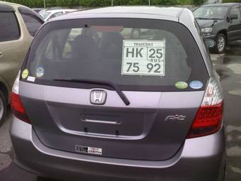 2004 Honda Fit Pictures