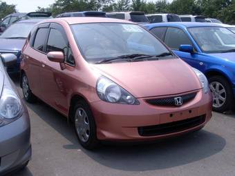 2004 Honda Fit Photos