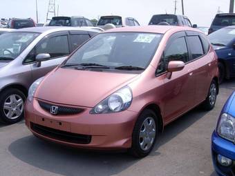 2004 Honda Fit Pictures