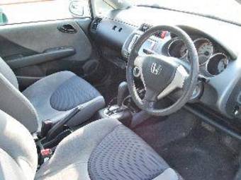 2004 Honda Fit Images