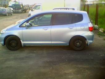 2004 Honda Fit Pictures