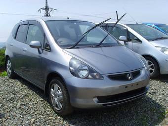 2004 Honda Fit Photos