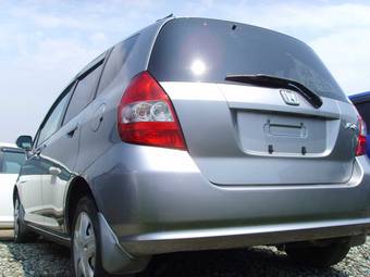 2004 Honda Fit Photos