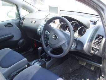 2004 Honda Fit Pics