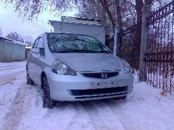 2004 Honda Fit Pictures