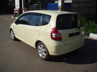 2004 Honda Fit Pictures