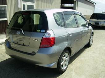 2004 Honda Fit Photos