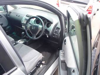 2004 Honda Fit Pictures