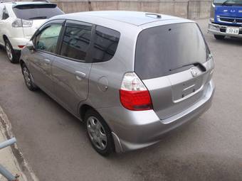 2004 Honda Fit Photos