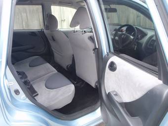 2004 Honda Fit Pictures