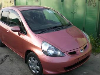 2004 Honda Fit Pictures