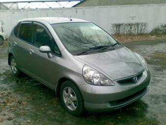 2004 Honda Fit Pictures