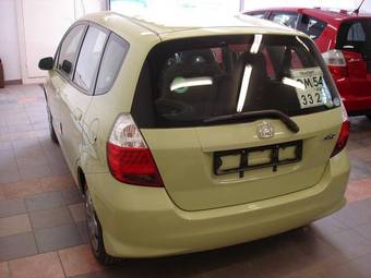 2004 Honda Fit Pictures