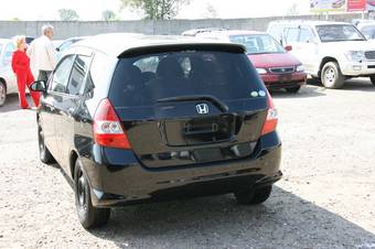 2004 Honda Fit Photos