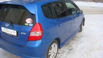 2004 Honda Fit Pictures