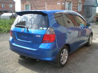 2004 Honda Fit Photos