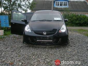 2004 Honda Fit Photos