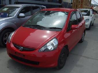 2004 Honda Fit Photos