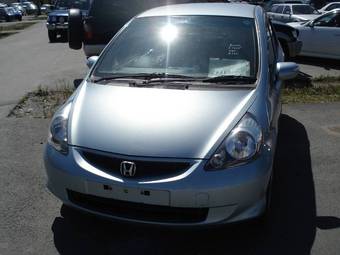 2004 Honda Fit Photos