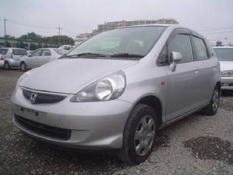 2004 Honda Fit Pictures