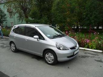 2004 Honda Fit Photos