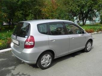 2004 Honda Fit Pictures