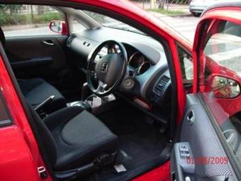 2004 Honda Fit Pictures