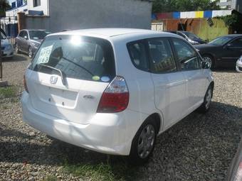 2004 Honda Fit Photos