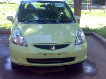 2004 Honda Fit Pictures