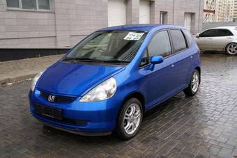 2004 Honda Fit Pictures