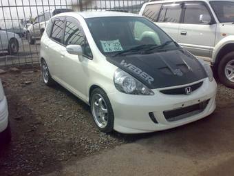 2004 Honda Fit Photos