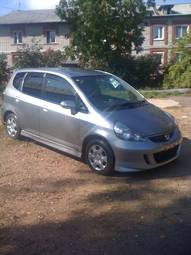 2004 Honda Fit Photos