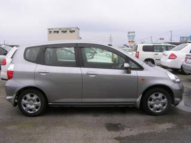 2005 Honda Fit